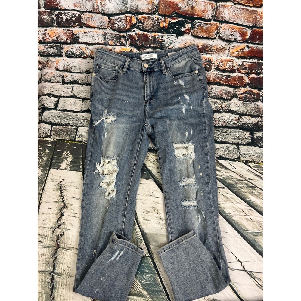 Judy Blue Skinny Jeans Size 13/31 Distressed‎ Ripped Paint Splatter Denim - Picture 2 of 8